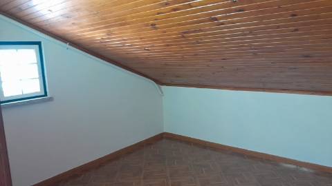 Andar Moradia T2 Venda em Melo e Nabais,Gouveia