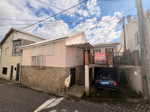 Moradia T2 Venda em Orgens,Viseu