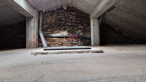 Moradia T4 Venda em Sazes da Beira,Seia