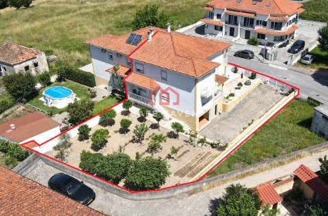 Moradia Geminada T4+1 Venda em Mangualde, Mesquitela e Cunha Alta,Mangualde