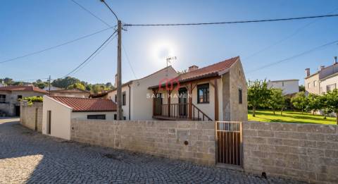 Moradia T2 Venda em Carragozela e Várzea de Meruge,Seia