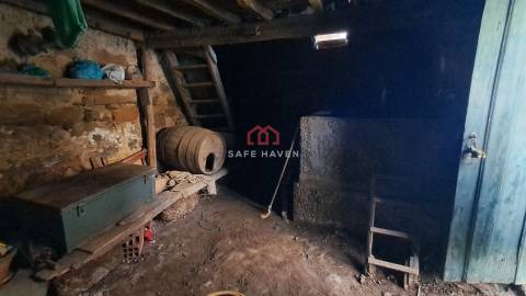 Moradia T2 Venda em Carragozela e Várzea de Meruge,Seia