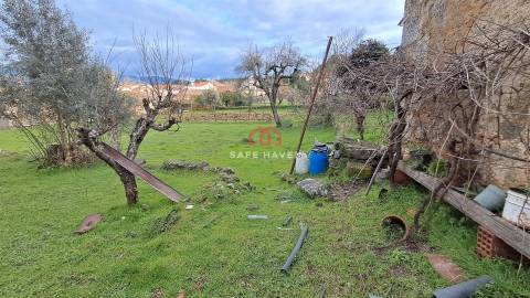 Moradia T2 Venda em Carragozela e Várzea de Meruge,Seia