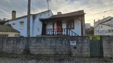 Moradia T2 Venda em Carragozela e Várzea de Meruge,Seia