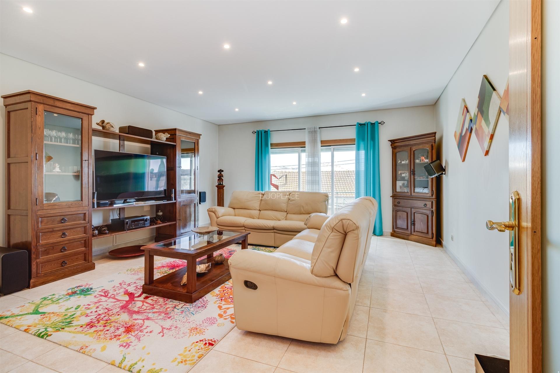 Apartamento T4 Venda em Pinhal Novo,Palmela