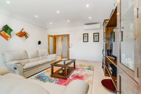 Apartamento T4 Venda em Pinhal Novo,Palmela