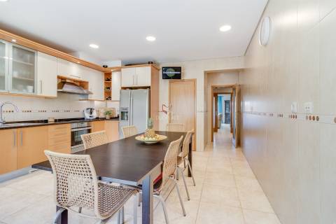 Apartamento T4 Venda em Pinhal Novo,Palmela