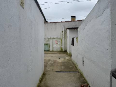 Moradia em Banda T2 Venda em Sarilhos Grandes,Montijo