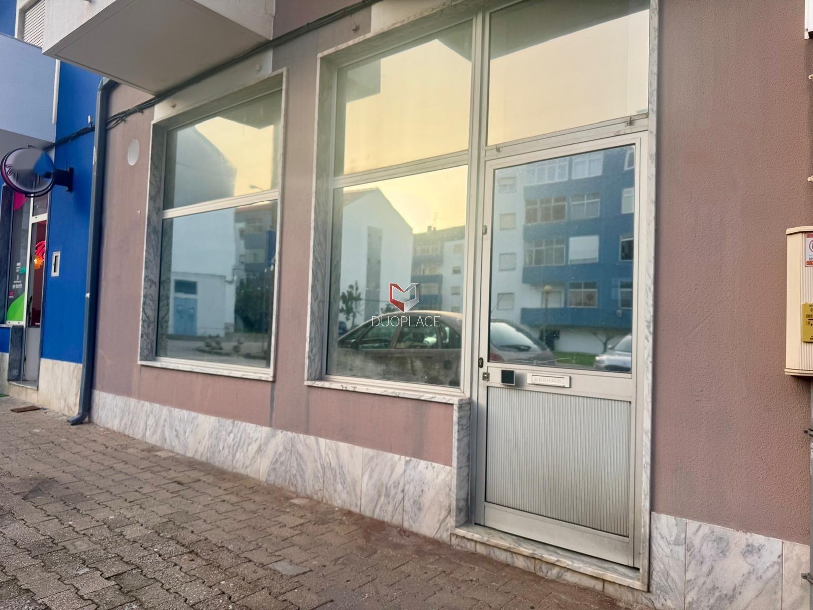 Loja para Arrendamento – Excelente Oportunidade em Zona Residencial e de Serviços