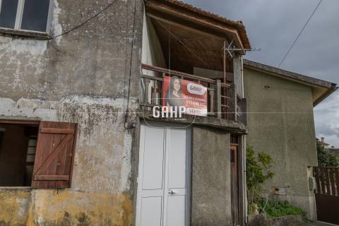 Moradia Geminada T3 Venda em Lorvão,Penacova