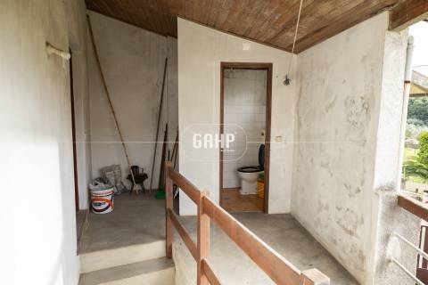 Moradia Geminada T3 Venda em Lorvão,Penacova