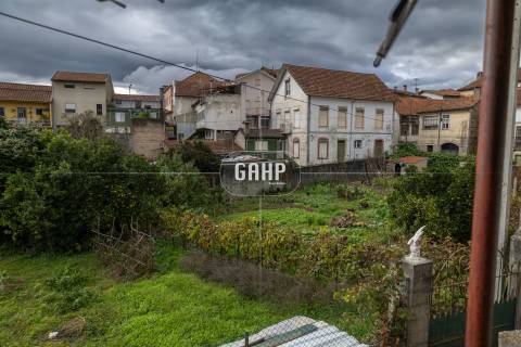 Moradia Geminada T3 Venda em Lorvão,Penacova