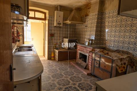 Moradia Geminada T5 Venda em Lorvão,Penacova