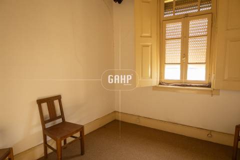 Moradia Geminada T5 Venda em Lorvão,Penacova