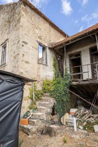 Moradia Devoluta  Venda em Lorvão,Penacova