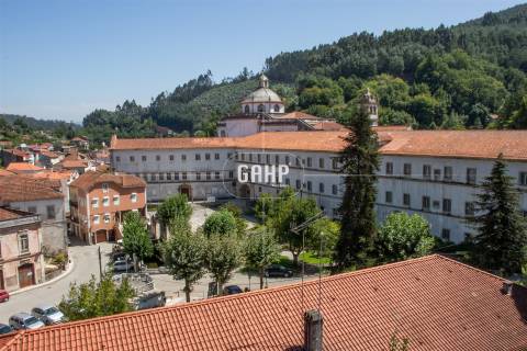 Moradia Devoluta  Venda em Lorvão,Penacova