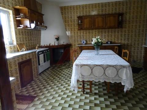 Moradia T7 Venda em Basto (São Clemente),Celorico de Basto