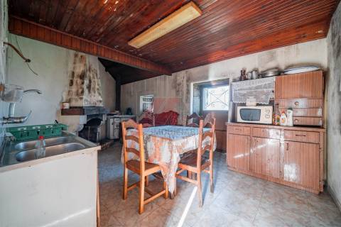 QUINTA EM LAPELA - CABECEIRAS DE BASTO!