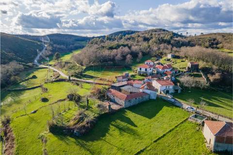 QUINTA EM LAPELA - CABECEIRAS DE BASTO!