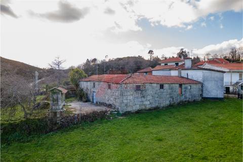 QUINTA EM LAPELA - CABECEIRAS DE BASTO!