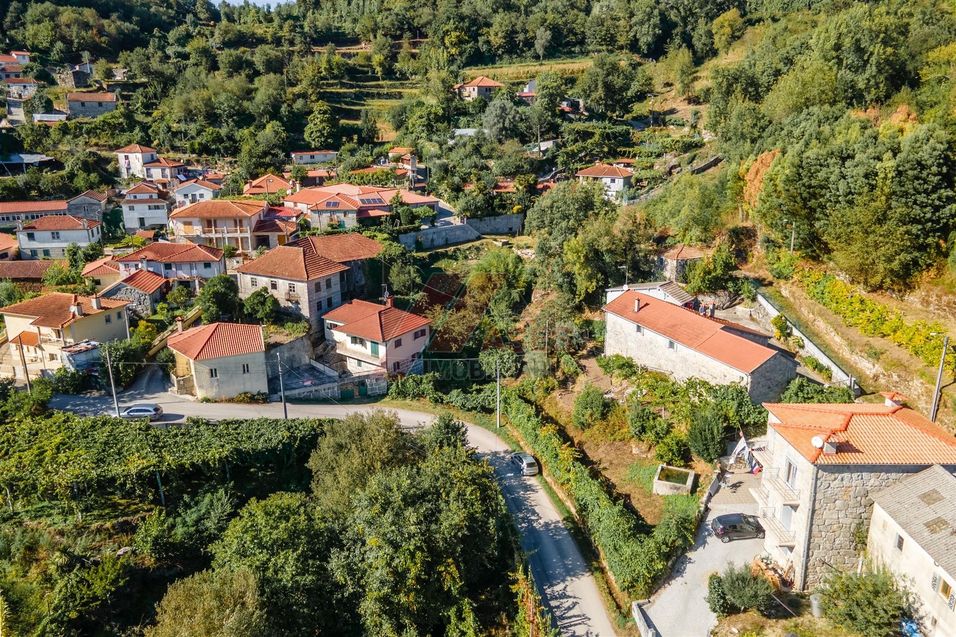 Moradia T3 Venda em Monte e Queimadela,Fafe