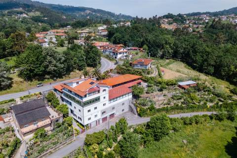 Oportunidade de Investimento | 3 Frações  com Potencial Habitacional Total em Travassós, Fafe!