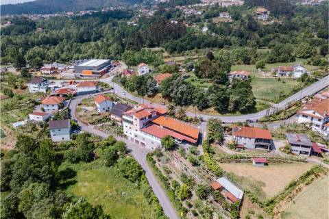 Oportunidade de Investimento | 3 Frações  com Potencial Habitacional Total em Travassós, Fafe!