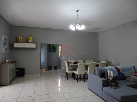 Oportunidade de Investimento | 3 Frações  com Potencial Habitacional Total em Travassós, Fafe!