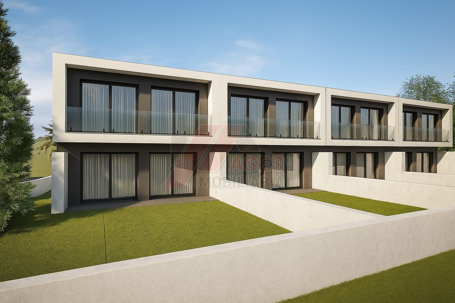 MORADIA EM BANDA T3 EM CONSTRUÇÃO!