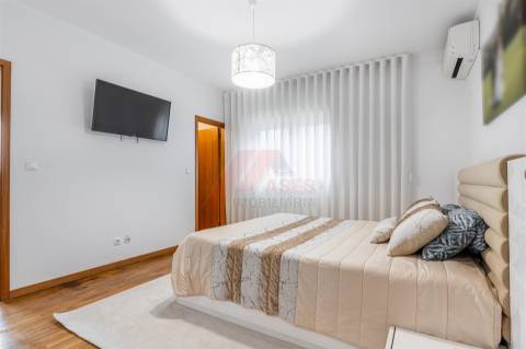 Moradia com Terreno e Espaços Amplos – 5 min de Fafe!