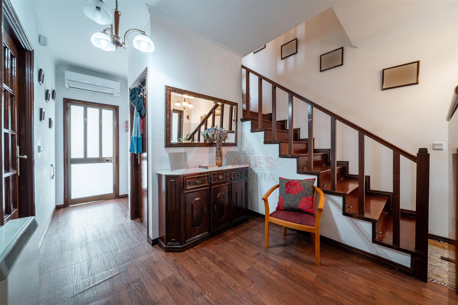 Moradia T3 Geminada – Urbanização Sol-Poente | Fafe