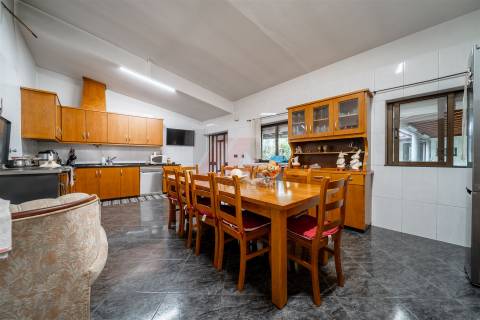 MORADIA EM BANDA T3!