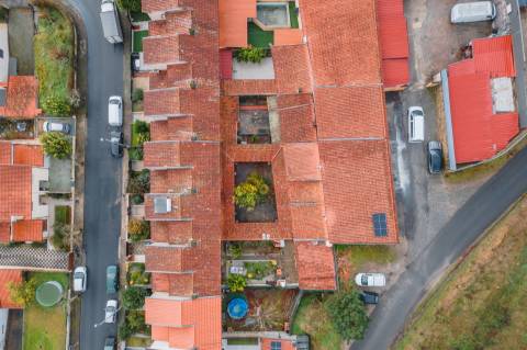 MORADIA EM BANDA T3!