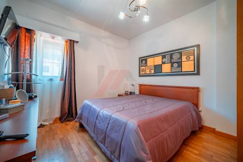 MORADIA EM BANDA T3!