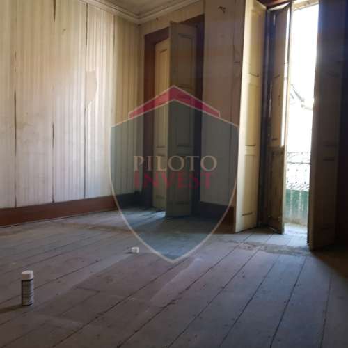 Prédio T6 Venda em Viseu,Viseu