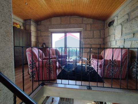 Quinta  Venda em Silgueiros,Viseu