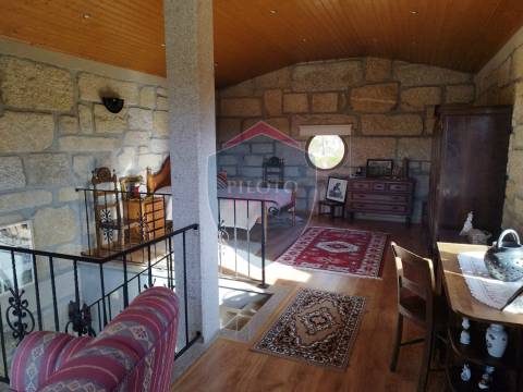 Quinta  Venda em Silgueiros,Viseu