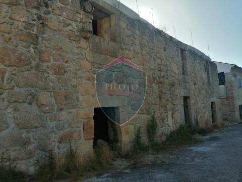 Moradia Isolada T3+1 Venda em Couto de Baixo e Couto de Cima,Viseu