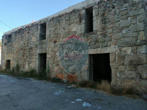 Moradia Isolada T3+1 Venda em Couto de Baixo e Couto de Cima,Viseu