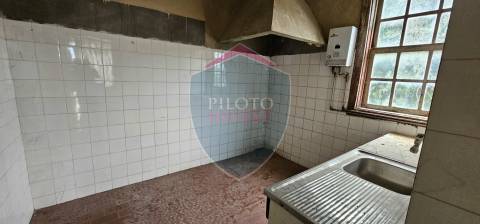 Moradia Geminada T6 Venda em Repeses e São Salvador,Viseu