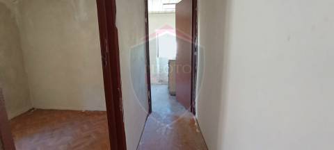 Moradia Geminada T2 Venda em Santos Evos,Viseu