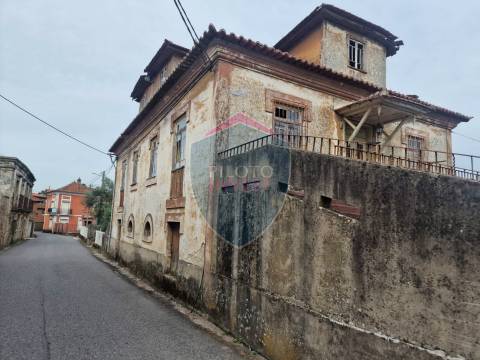 Moradia T7 Venda em São Miguel do Outeiro e Sabugosa,Tondela