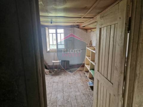 Moradia T7 Venda em São Miguel do Outeiro e Sabugosa,Tondela