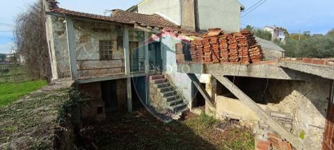Moradia Geminada T3 Venda em Rio de Loba,Viseu