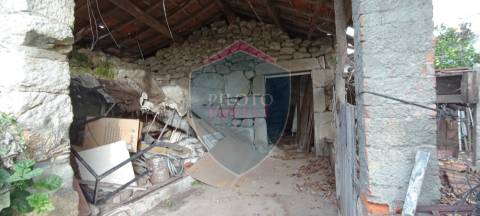 Moradia Geminada  Venda em Abraveses,Viseu