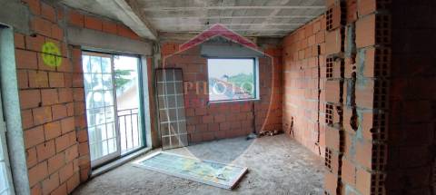 Prédio T1+2 Venda em Currelos, Papízios e Sobral,Carregal do Sal