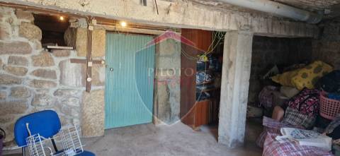 Moradia T3+2 Venda em Bodiosa,Viseu