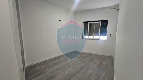 Moradia Isolada T3 Venda em São Miguel do Outeiro e Sabugosa,Tondela