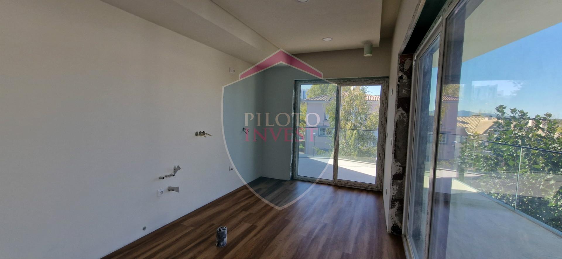 Apartamento T3 Venda em Viseu,Viseu