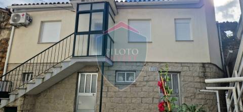 Moradia T2 Venda em Santos Evos,Viseu